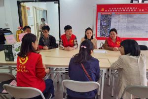 浓浓关爱暖人心，云博在线注册_云博（中国）集团党支部慰问困难单亲家庭