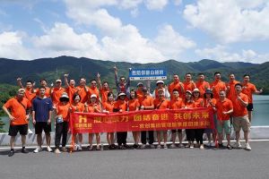 云博在线注册_云博（中国）集团管理层季度培训总结会议&团建活动欢乐举行