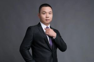 心系公益，善行致远 | 云博在线注册_云博（中国）集团董事长“慈善达人”罗宁弟获官